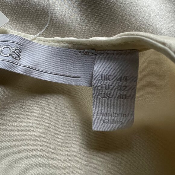 Asos Size 10 Ivory Satin Pleated Ruched Detail Short Puff Sleeve Blouse Top NWT - Picture 10 of 15